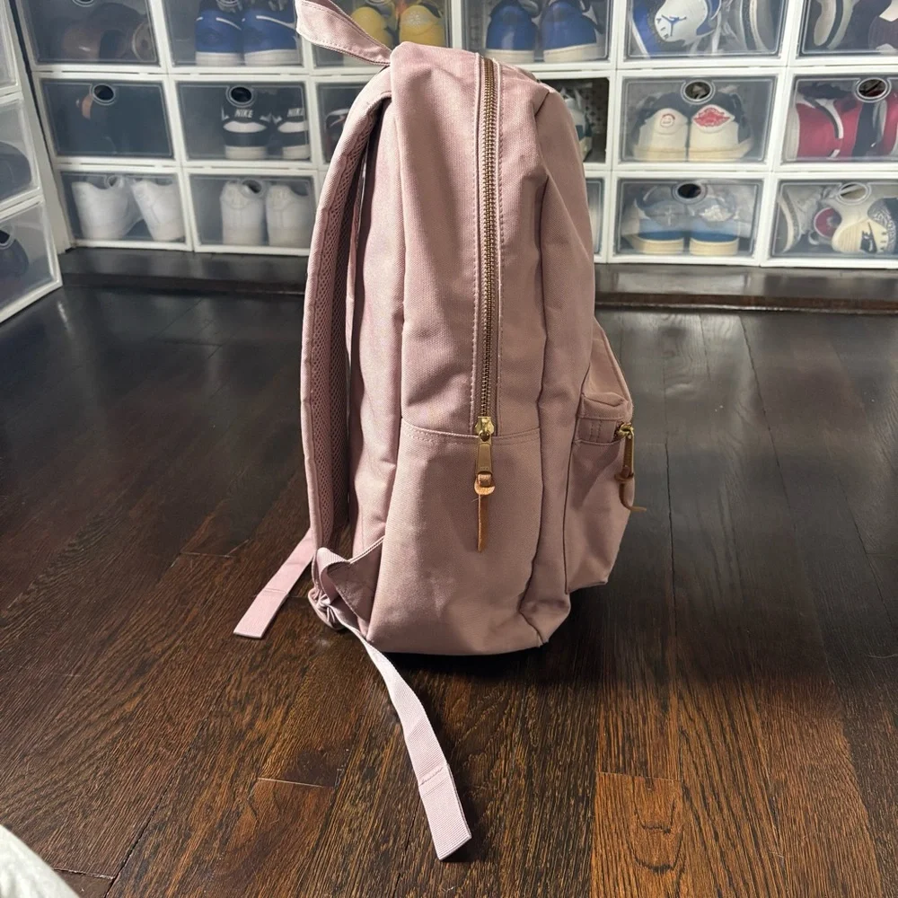 Herschel Supply Company Pink Backpack - Picture 6 of 9